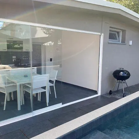 Luxury 4 With Swimming Pool Cervia